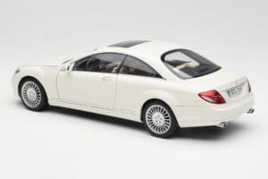 Mercedes CL500 C216 Calcit White AUTOart 1:18 B66962341 Diecast - image 7 of 8