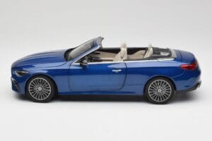 Mercedes CLE Cabriolet A236 Blue Norev 1:18 B66960653 Diecast - image 5 of 9