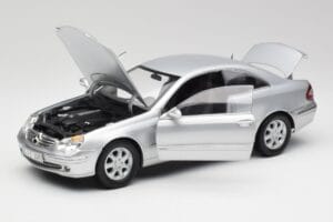Mercedes CLK 500 C209 Silver Kyosho 1:18 B66962144 Diecast - image 2 of 8