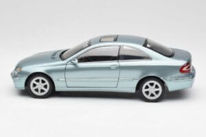 Mercedes CLK 500 W209 Light Blue Metallic Kyosho 1:18 B66962192 Diecast - image 4 of 8