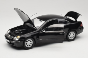 Mercedes CLK C209 Black Metallic Kyosho 1:18 B66962149 Diecast - image 2 of 8
