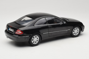 Mercedes CLK C209 Black Metallic Kyosho 1:18 B66962149 Diecast - image 3 of 8