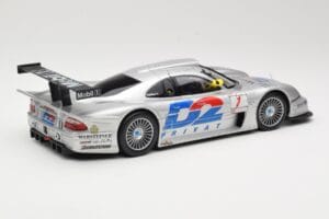 Mercedes CLK LM GT1 #1 AMG Mercedes K. Ludwig / R. Zonta FIA GT Championship 1998 Maisto 1:18 56053 Diecast - image 3 of 8
