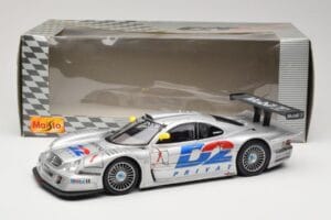 Mercedes CLK LM GT1 #1 AMG Mercedes K. Ludwig / R. Zonta FIA GT Championship 1998 Maisto 1:18 56053 Diecast - image 8 of 8