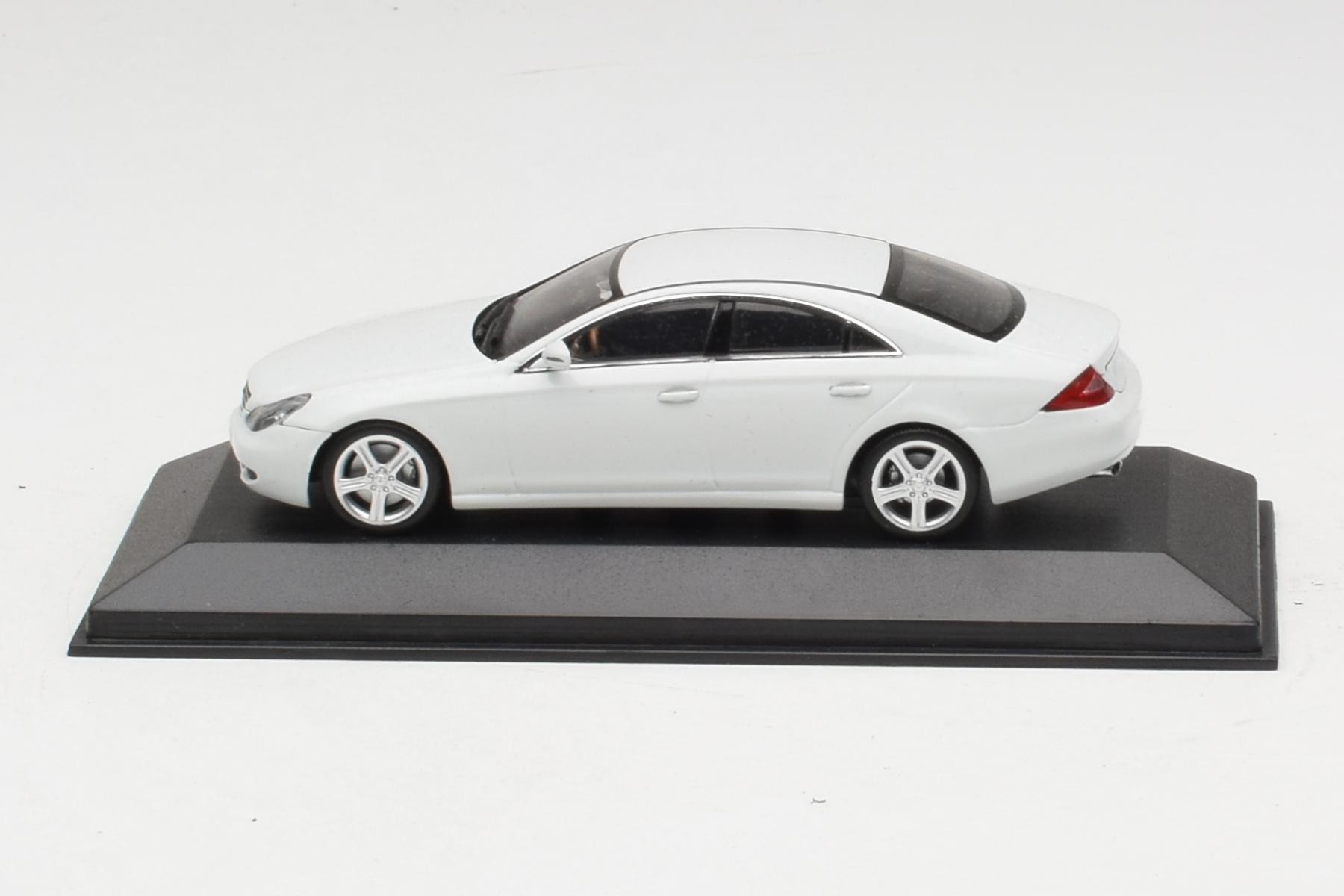 Mercedes CLS-Class C219 1:43 White Diecast Model