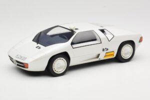 Mercedes CW311 White Metallic BoS Models 1:18 BOS198 Resin