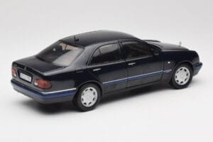 Mercedes E-Class W210 E320 Black Sun Star 1:18 1151 Diecast - image 3 of 8