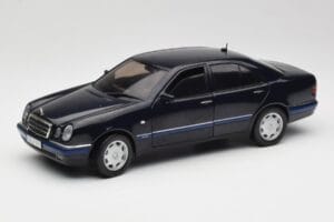 Mercedes E-Class W210 E320 Black Sun Star 1:18 1151 Diecast