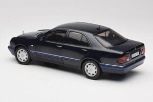 Mercedes E-Class W210 E320 Black Sun Star 1:18 1151 Diecast - image 7 of 8