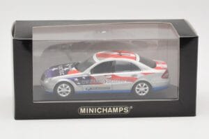 Mercedes E-Class W211 #11 Bluetec Paris-Beijing 2006 Minichamps 1:43 B66962267-R Diecast - image 4 of 4