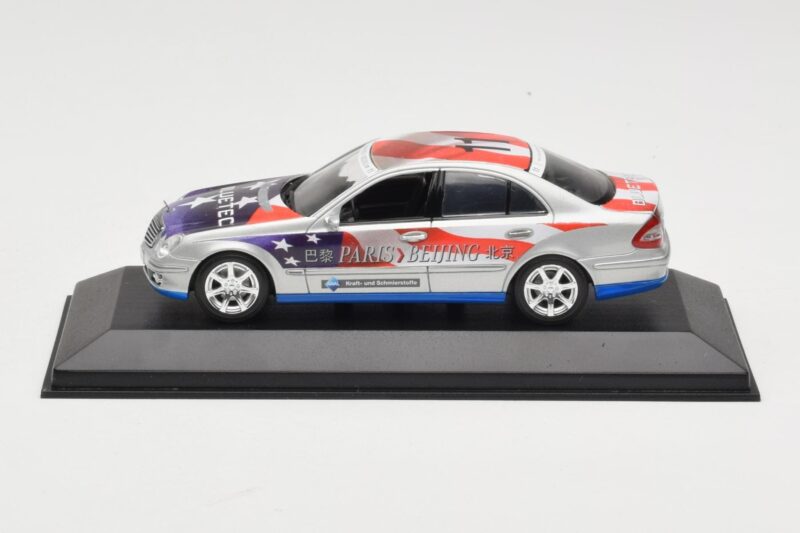 Mercedes E-Class W211 #11 Bluetec Paris-Beijing 2006 Minichamps 1:43 Mercedes E-Class W211 #11 Bluetec Paris-Beijing 2006 Minichamps 1:43 B66962267-R Diecast
