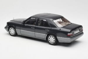 Mercedes E320 W124 Nautik Blue Metallic Dealer Edition AUTOart 1:18 B66040508 Diecast - image 7 of 8