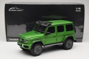 Mercedes G 63 AMG 4x4 Squared Green Hell Magno Almost Real 1:18 820821 Diecast - image 8 of 8