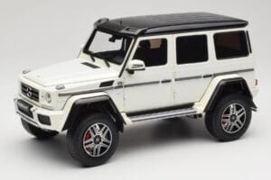 Mercedes G 63 AMG 4x4 Squared Polar White Almost Real 1:18 820203 Diecast