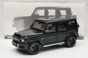 Mercedes G 63 AMG W463 Green Metallic Minichamps 1:18 110037066 Diecast - image 8 of 8
