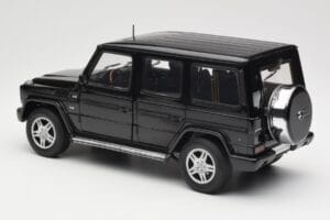 Mercedes G-Class G 500 W463 Smaragd Black Metallic AUTOart 1:18 76101 Diecast - image 7 of 8