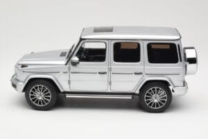 Mercedes G-Class G 500 W463A Iridium Silver Metallic Minichamps 1:18 113037112 Diecast - image 4 of 8