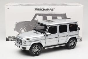 Mercedes G-Class G 500 W463A Iridium Silver Metallic Minichamps 1:18 113037112 Diecast - image 8 of 8