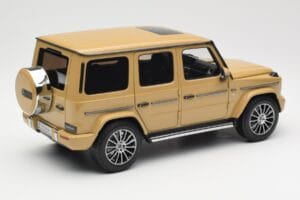 Mercedes G-Class G 500 W463A Solarbeam Yellow Metallic Minichamps 1:18 113037108 Diecast - image 3 of 8
