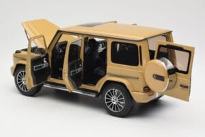 Mercedes G-Class G 500 W463A Solarbeam Yellow Metallic Minichamps 1:18 113037108 Diecast - image 5 of 8