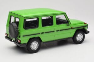 Mercedes G-Class W460 LWB Green Minichamps 1:18 155038101 Diecast - image 2 of 6