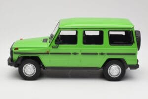 Mercedes G-Class W460 LWB Green Minichamps 1:18 155038101 Diecast - image 3 of 6