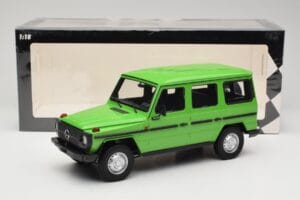 Mercedes G-Class W460 LWB Green Minichamps 1:18 155038101 Diecast - image 6 of 6