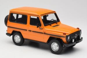 Mercedes G-Class W460 SWB Orange Minichamps 1:18 155038000 Diecast - image 4 of 6