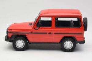 Mercedes G-Class W460 SWB Red Minichamps 1:18 155038002 Diecast - image 3 of 6