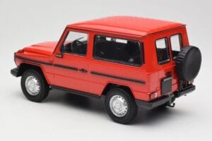 Mercedes G-Class W460 SWB Red Minichamps 1:18 155038002 Diecast - image 5 of 6