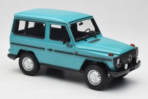 Mercedes G-Class W460 SWB Turquoise Minichamps 1:18 155038001 Diecast - image 4 of 6