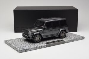 Mercedes G-Class W463 Brabus V12 800 Widestar Grey Minichamps 1:18 107032300 Diecast - image 6 of 6