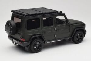 Mercedes G-Class W465 Olive Norev 1:18 B66960662 Diecast - image 3 of 8