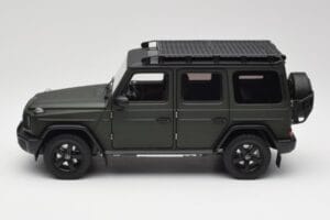 Mercedes G-Class W465 Olive Norev 1:18 B66960662 Diecast - image 4 of 8