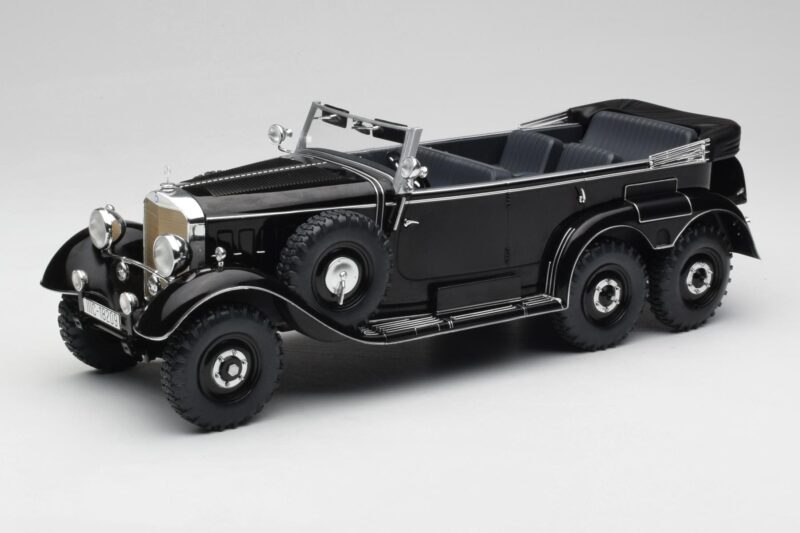 Mercedes G4 W31 Black MCG 1:18 Mercedes G4 W31 Black MCG 1:18 MCG18209 Diecast