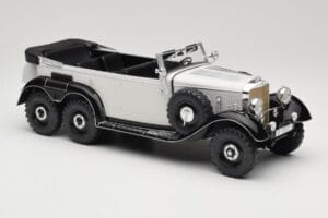 Mercedes G4 W31 White MCG 1:18 MCG18208 Diecast - image 4 of 6