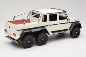 Mercedes AMG G63 6x6 W463 White GT Spirit 1:18 GT100 Resin - image 2 of 6