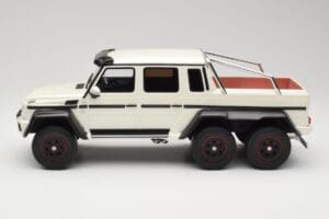 Mercedes AMG G63 6x6 W463 White GT Spirit 1:18 GT100 Resin - image 3 of 6