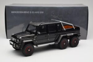 Mercedes AMG G63 W463 6x6 Gloss Black AUTOart 1:18 76306 Composite - image 8 of 8