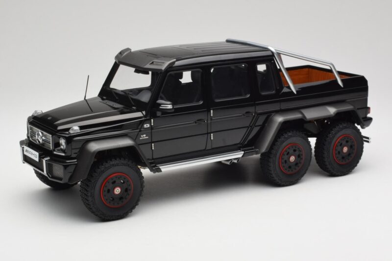 Mercedes AMG G63 W463 6x6 Gloss Black AUTOart 1:18 76306 Composite