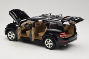 Mercedes GL X164 Tanzanite Blue Minichamps 1:18 B66962335 Diecast - image 5 of 8