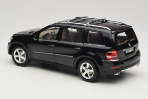 Mercedes GL X164 Tanzanite Blue Minichamps 1:18 B66962335 Diecast - image 7 of 8