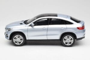 Mercedes GLE Coupe C292 Diamond Silver Norev 1:18 B66960358 Diecast - image 4 of 8