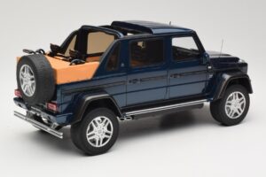 Mercedes Maybach G650 Landaulet Dark Blue GT Spirit 1:18 GT174 Resin - image 2 of 6