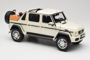 Mercedes Maybach G650 Landaulet W463 White Schuco 1:18 450017800 Diecast - image 4 of 6