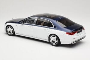 Mercedes Maybach S-Class Z223 Nautical Blue Diamond White Almost Real 1:18 820126 Diecast - image 7 of 8