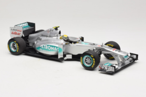 Mercedes MGP W02 #8 N. Rosberg Mercedes GP 2011 Minichamps 1:18 110110008 Diecast - image 4 of 7