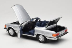 Mercedes R107 380 SL Silver Norev 1:18 183725 Diecast - image 5 of 8