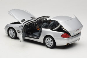 Mercedes SL R129 Silver Minichamps 1:18 B66962133 Diecast - image 6 of 10