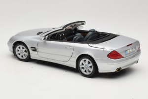 Mercedes SL R129 Silver Minichamps 1:18 B66962133 Diecast - image 9 of 10